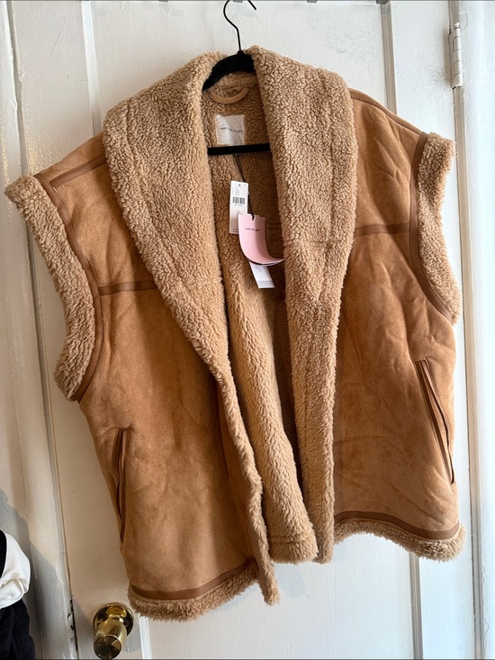 Avec Les Filles Jackets & Blazers - NWT Avec Les filles relaxed Sherpa vests